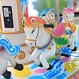 Coin Operated Merry Go Round Kiddie Rides 6 Players Mini Rotating 550W